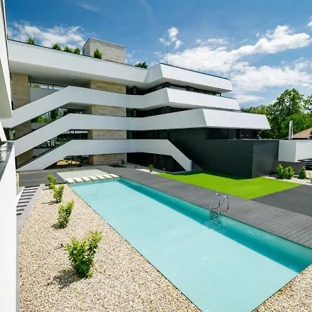 Foeldvar By Interhome Daire Balatonszárszó